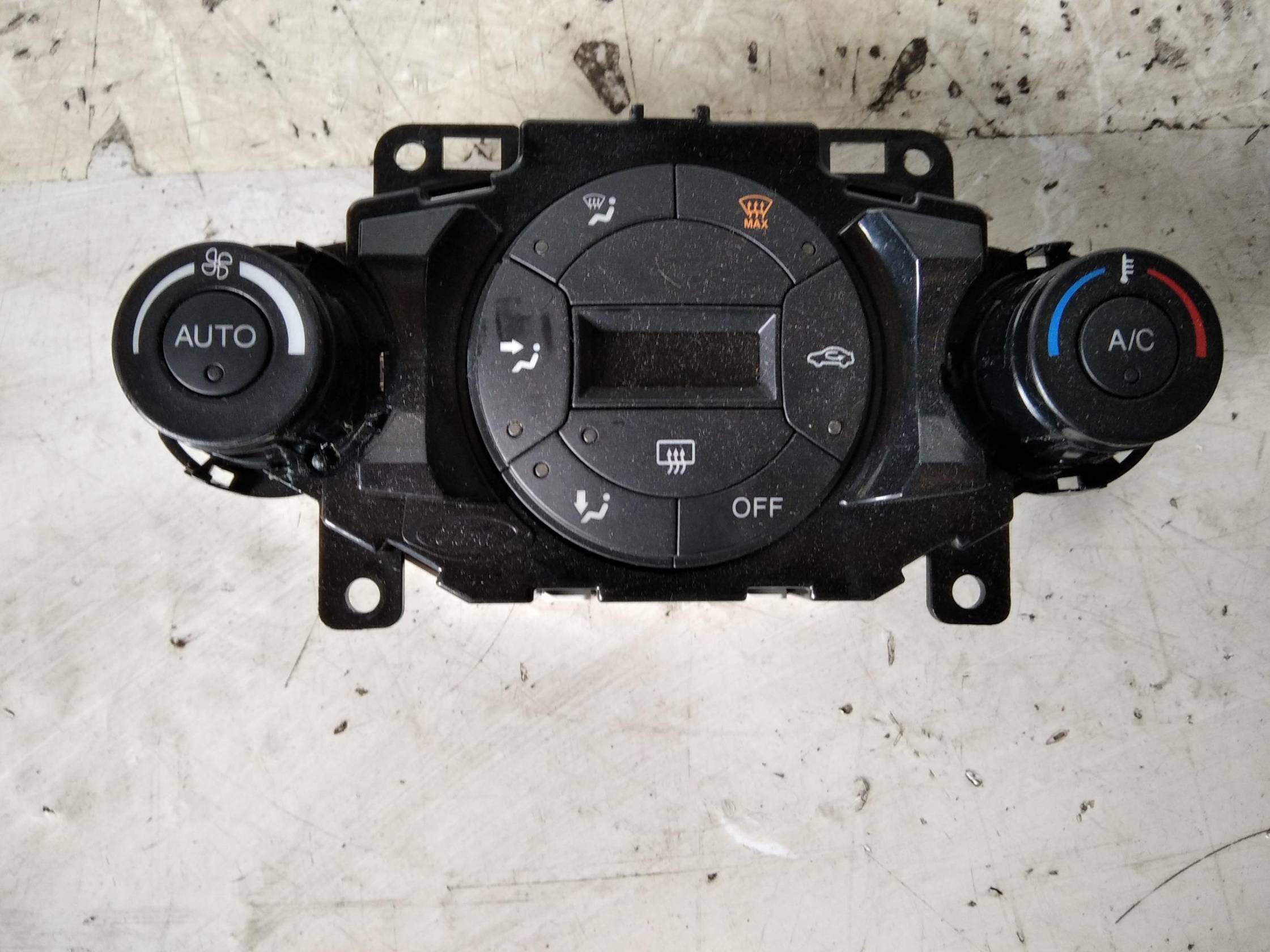 Blocco comando climatizzazione